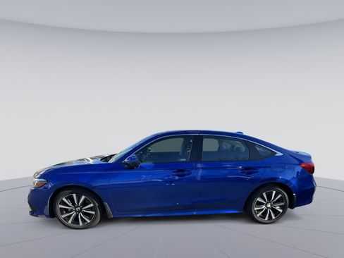 Used 2023 Honda Civic EX image 6