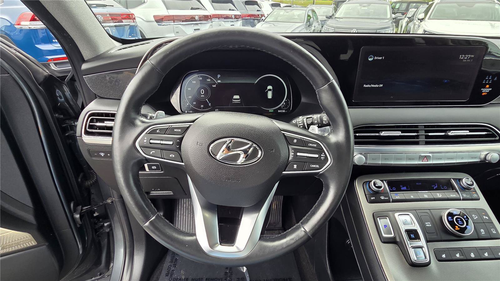 Used 2022 Hyundai Palisade Limited w/ Winter Package AWD/4WD image 18