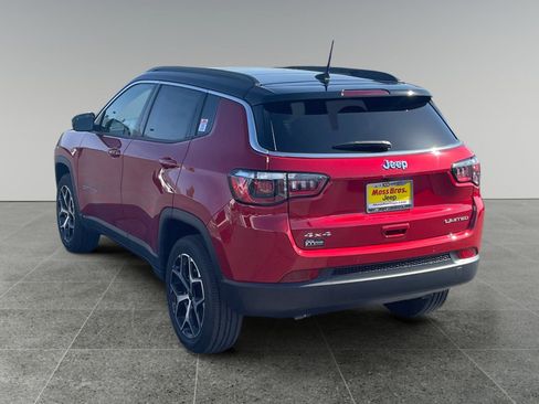 New 2026 Jeep Compass Limited AWD/4WD image 3