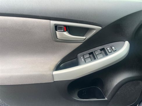 Used 2013 Toyota Prius Three FWD image 19