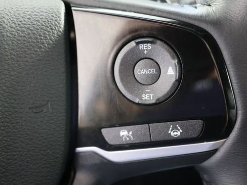 Used 2024 Honda Odyssey Touring image 12