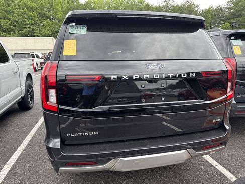 Used 2025 Ford Expedition Max Platinum AWD/4WD image 14