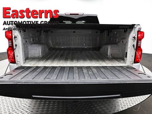 Used 2023 Chevrolet Silverado 1500 W/T w/ WT Value Package image 9