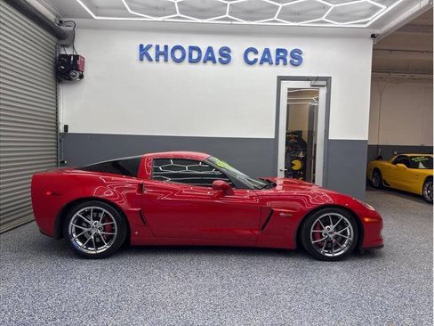Used 2009 Chevrolet Corvette Z06 RWD image 8
