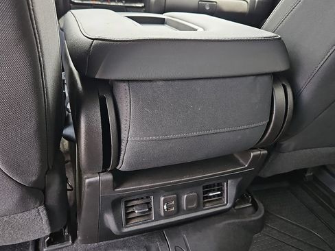 Used 2020 Chevrolet Silverado 1500 LT w/ Texas Edition AWD/4WD image 20