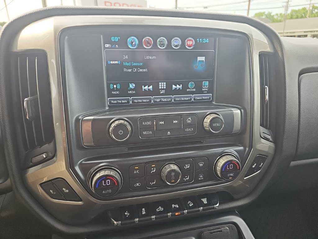 Used 2018 Chevrolet Silverado 2500 LT w/ Midnight Edition AWD/4WD image 30