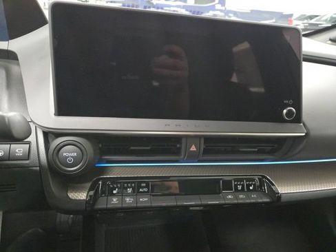 New 2026 Toyota Prius Limited FWD image 25