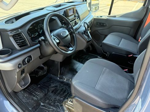 Used 2021 Ford Transit 250 148 High Roof Extended w/ Parcel Delivery Package RWD image 12