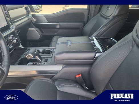 Used 2025 Ford F150 Platinum w/ FX4 Off-Road Package AWD/4WD image 15
