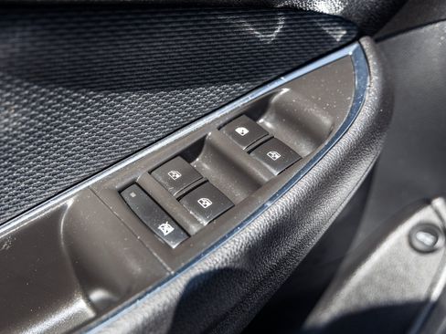 Used 2016 Chevrolet Cruze LT FWD image 8