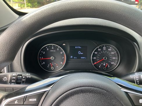 Used 2022 Kia Sportage LX AWD/4WD image 10