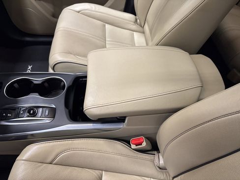 Used 2017 Acura MDX SH-AWD w/ Advance Package image 16