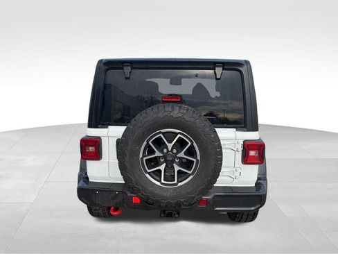 Used 2024 Jeep Wrangler Unlimited Rubicon image 7