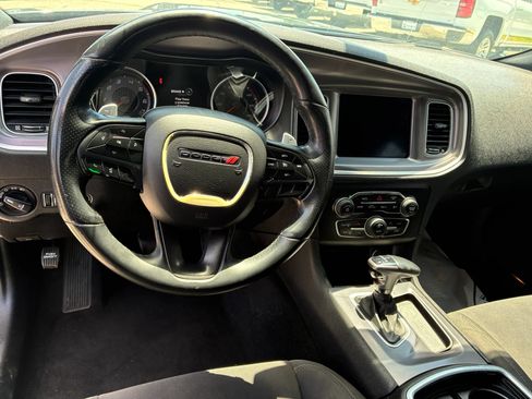 Used 2019 Dodge Charger GT RWD image 5
