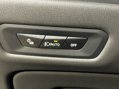 New 2026 BMW X6 xDrive40i w/ Executive Package image 35