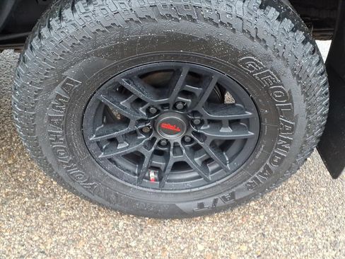 Used 2021 Toyota Tacoma TRD Pro image 7