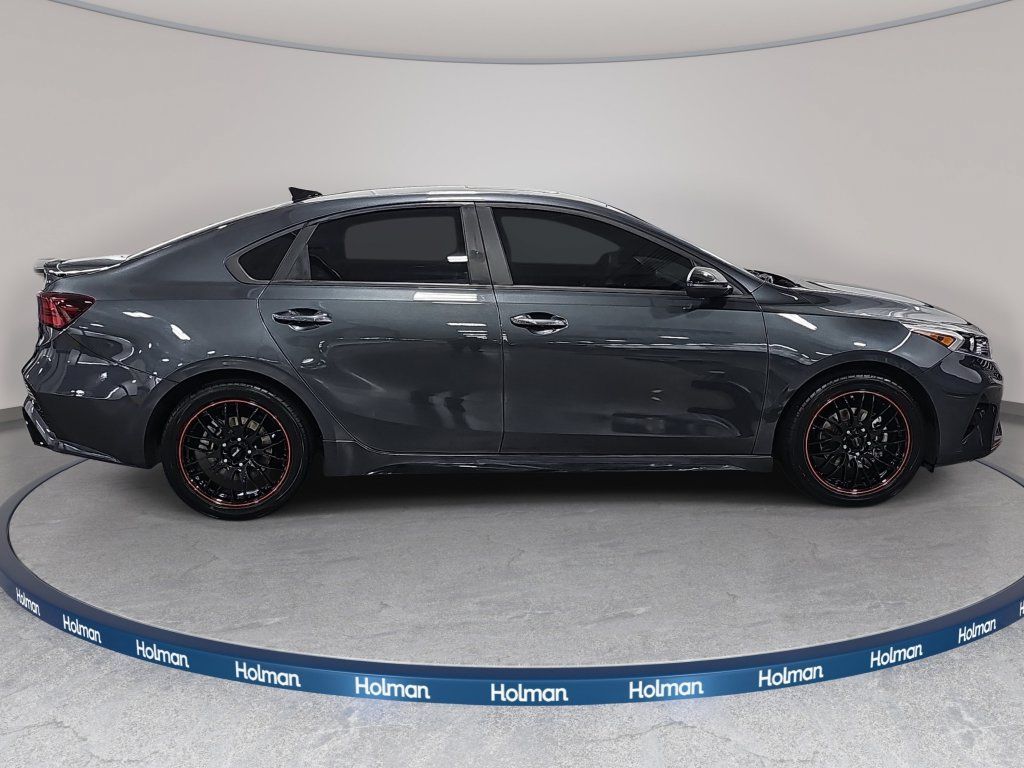 Used 2023 Kia Forte GT-Line w/ GT-Line Premium Package FWD image 5