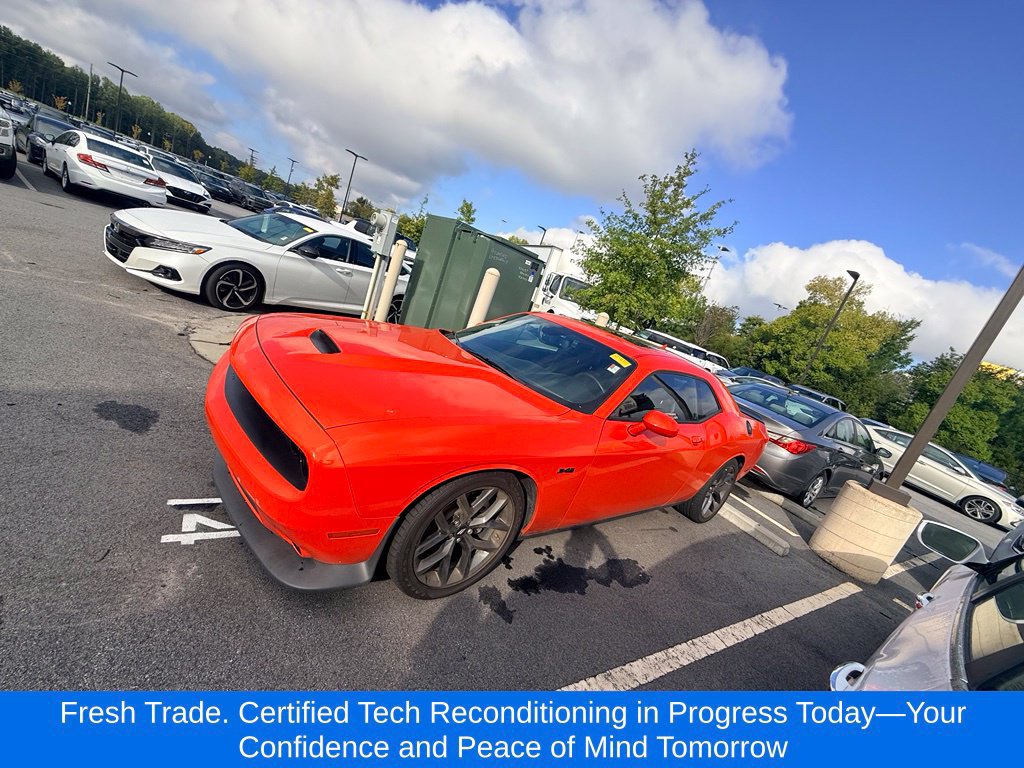 Used 2023 Dodge Challenger R/T w/ Plus Package RWD image 2