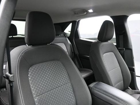 Used 2024 Ford Escape Active AWD/4WD image 34
