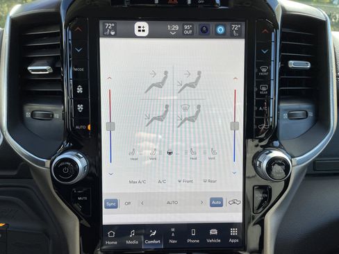 Certified 2024 RAM 2500 Laramie image 22