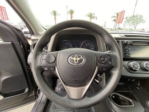 Certified 2017 Toyota RAV4 LE w/ Carpet Mat Package FWD image 25