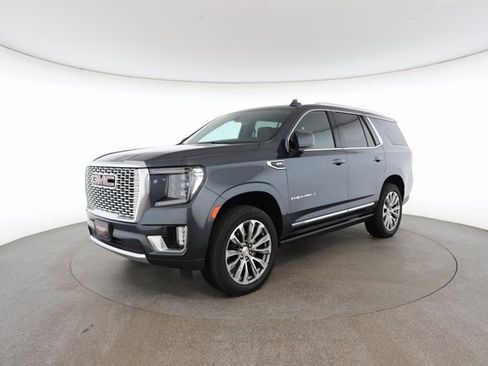 Used 2021 GMC Yukon Denali w/ Denali Ultimate Package image 2