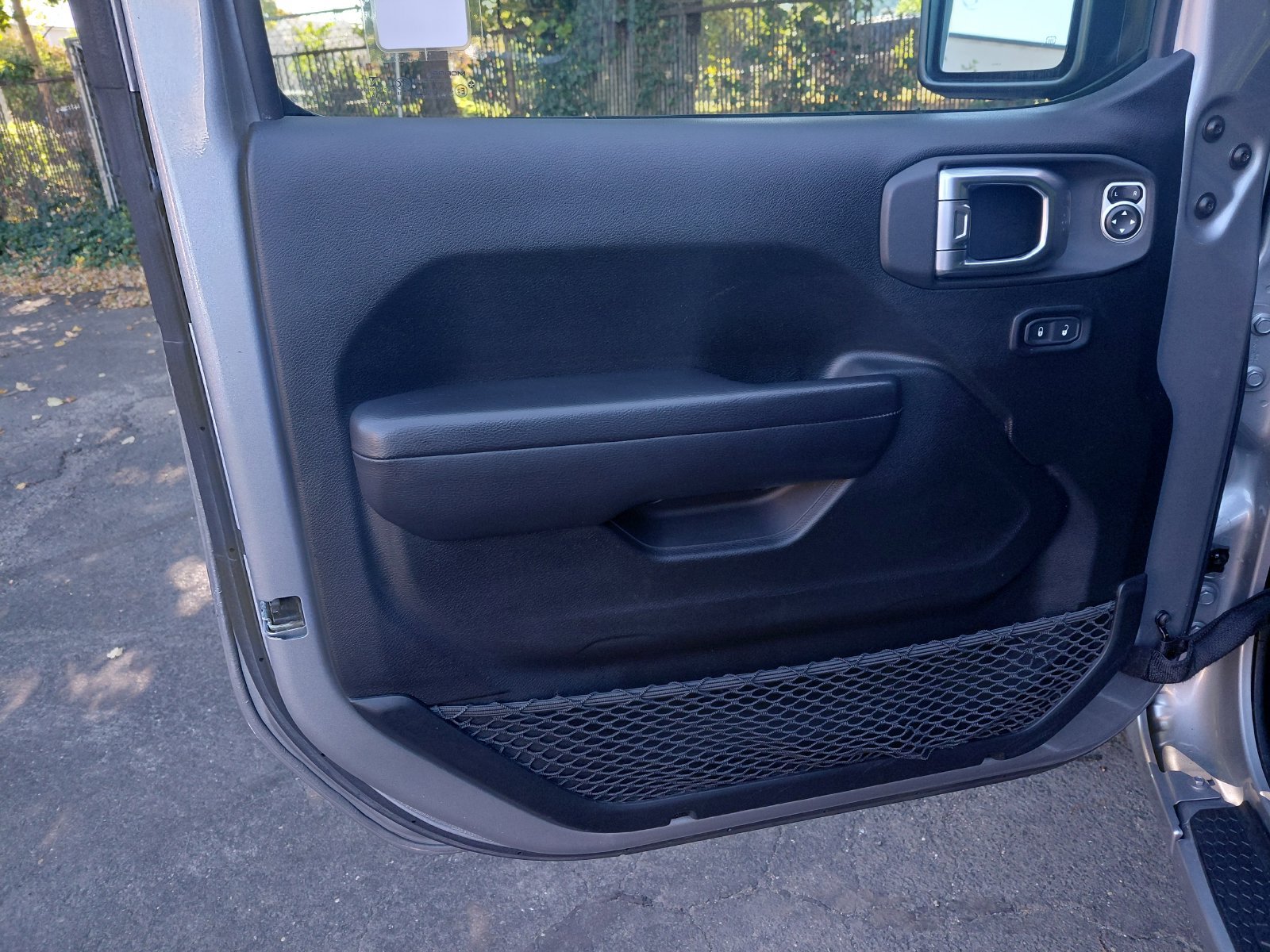 Used 2019 Jeep Wrangler Unlimited Sport S AWD/4WD image 16