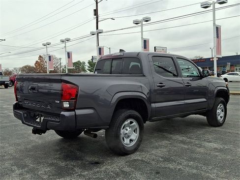 Used 2021 Toyota Tacoma SR image 6