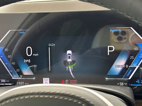 New 2026 BMW X5 xDrive50e w/ M Sport Package image 18