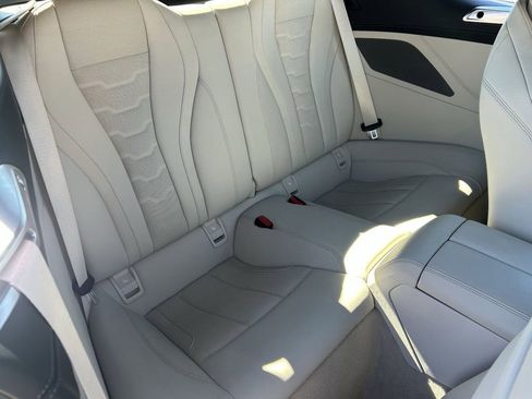 Used 2022 BMW M850i xDrive Convertible image 11