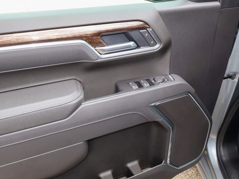 New 2026 GMC Sierra 1500 Elevation AWD/4WD image 8