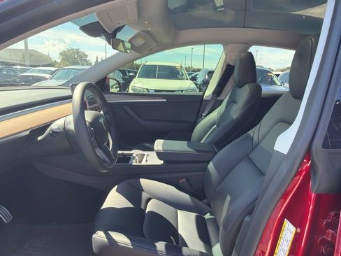 Used 2024 Tesla Model Y Performance AWD/4WD image 8