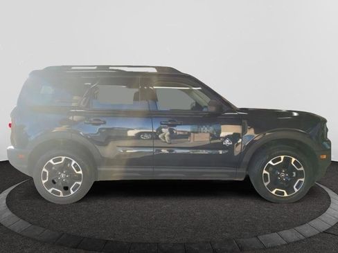 Used 2021 Ford Bronco Sport Outer Banks image 2