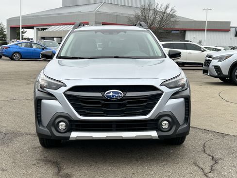 Certified 2023 Subaru Outback Limited image 2