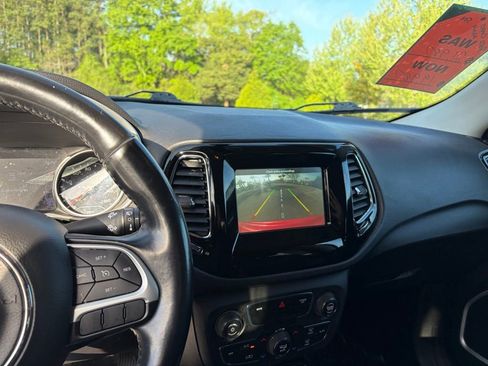 Used 2020 Jeep Compass Latitude image 20