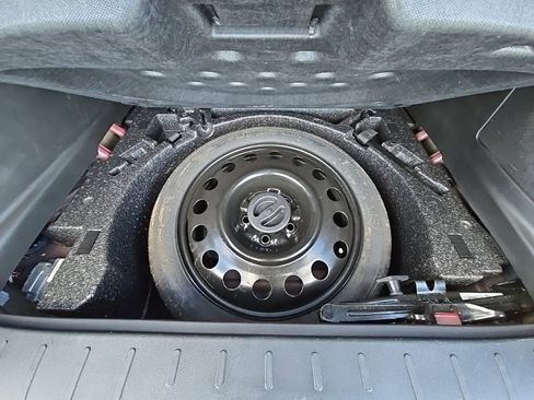 Used 2016 GMC Terrain SLE image 36