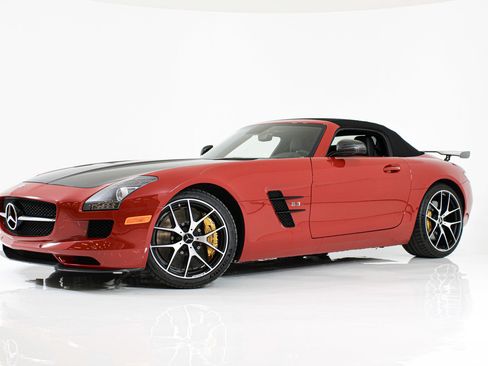 Used 2015 Mercedes-Benz SLS AMG GT Final Edition image 47