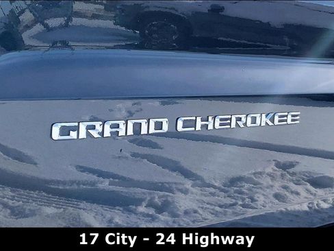 Used 2015 Jeep Grand Cherokee Overland image 8