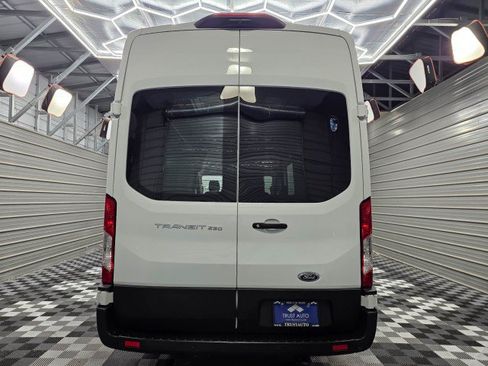 Used 2023 Ford Transit 250 148 High Roof Extended w/ Load Area Protection Package RWD image 7