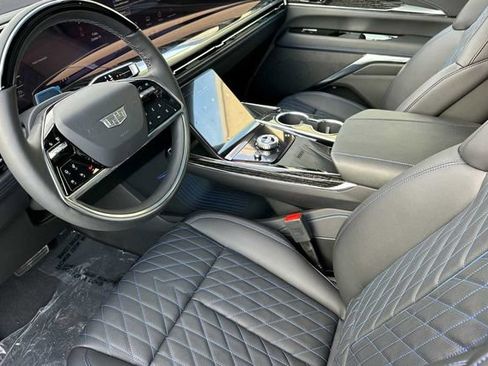 New 2026 Cadillac Escalade IQ Sport 1 w/ LPO, ONYX Package image 10