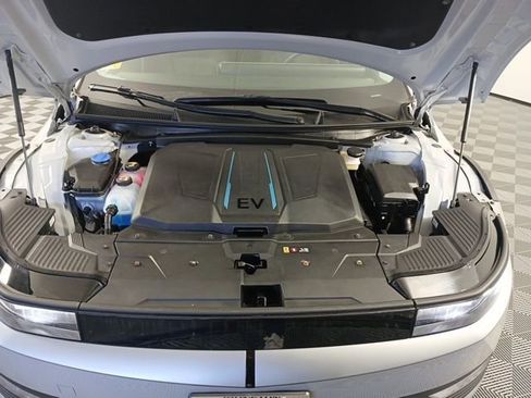 Used 2022 Hyundai Ioniq 5 SE w/ Cargo Package image 28