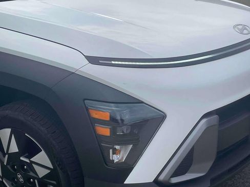 Used 2024 Hyundai Kona SEL AWD/4WD image 10