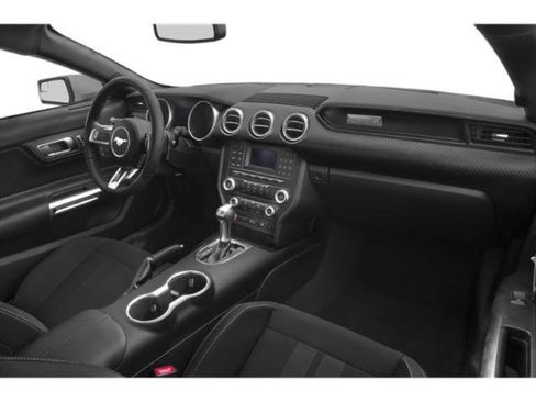 Used 2018 Ford Mustang GT RWD image 15