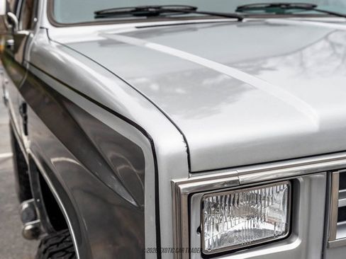 Used 1987 Chevrolet Blazer 4WD image 94