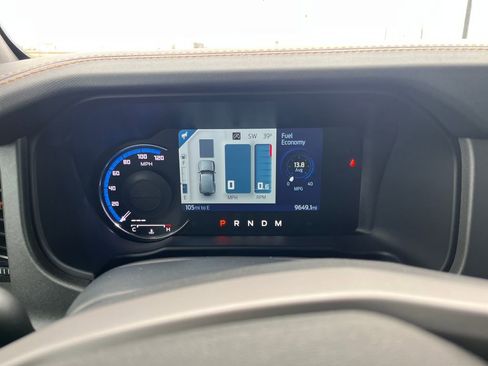 Used 2024 Ford Bronco Badlands image 19