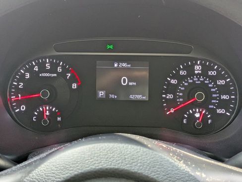 Used 2022 Kia Soul LX image 26