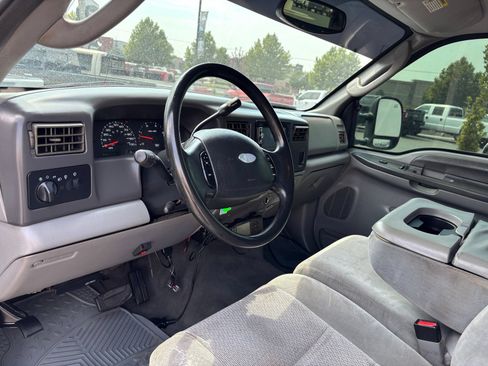Used 2003 Ford F250 XLT AWD/4WD image 13