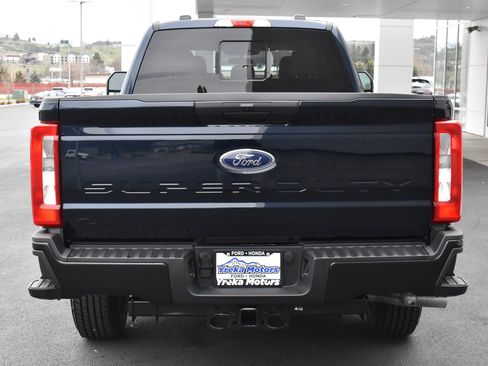 New 2025 Ford F250 XL image 7