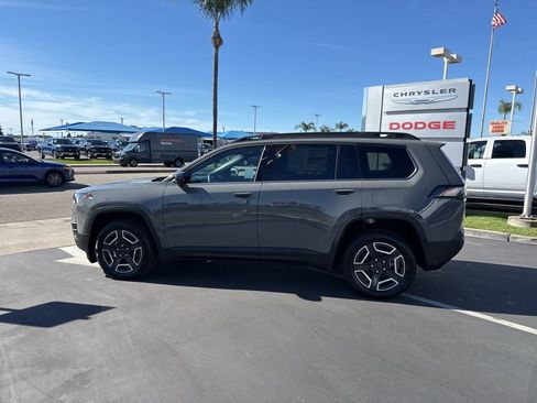 New 2026 Jeep Cherokee Laredo image 10