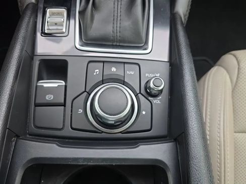 Used 2017 MAZDA MAZDA6 Touring FWD image 33